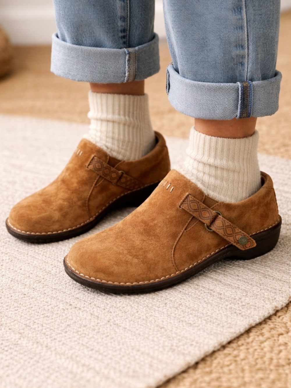 UGG Oleander Clogs Shearling Suede Slip On Boho Y2K 7